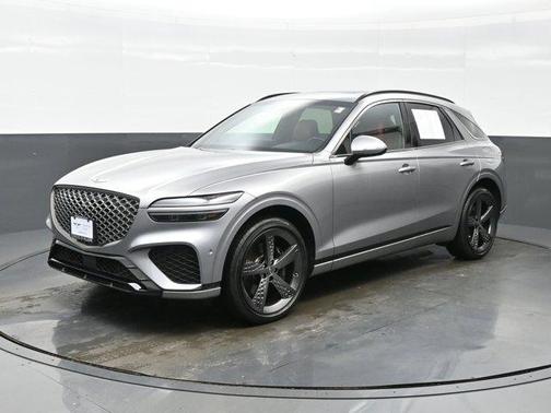 Savile Silver 2023 Genesis GV70 2.5T