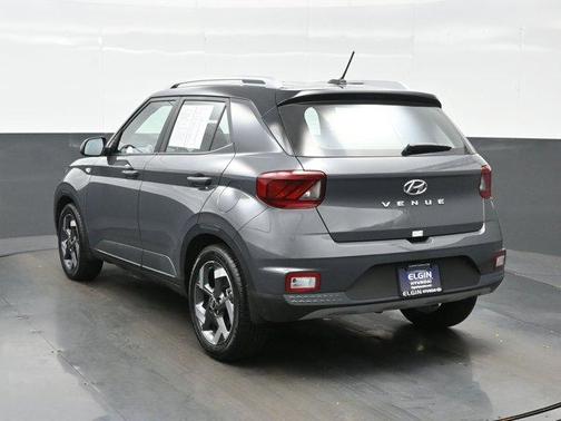 2025 Hyundai VENUE Limited