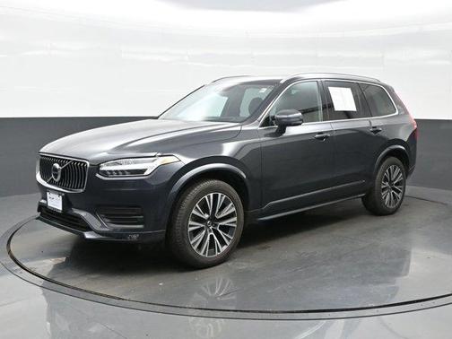 2021 Volvo XC90 T6 Momentum 7 Passenger