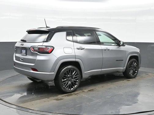 2022 Jeep Compass Altitude