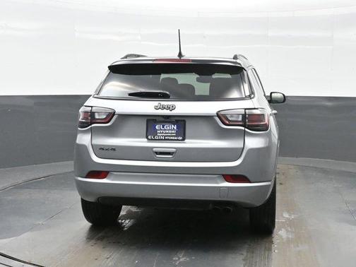 2022 Jeep Compass Altitude