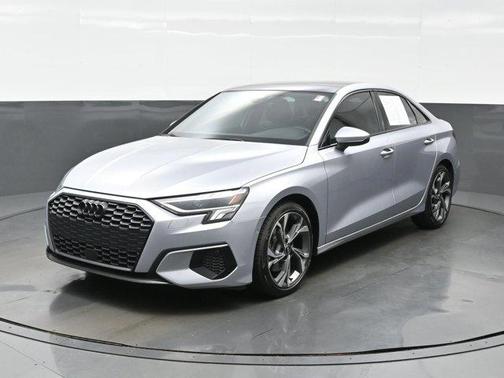 Florett Silver Metallic 2023 Audi A3 Premium