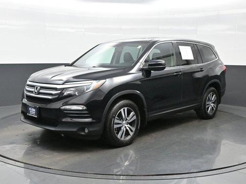 2017 Honda Pilot EX-L w/ Navigation