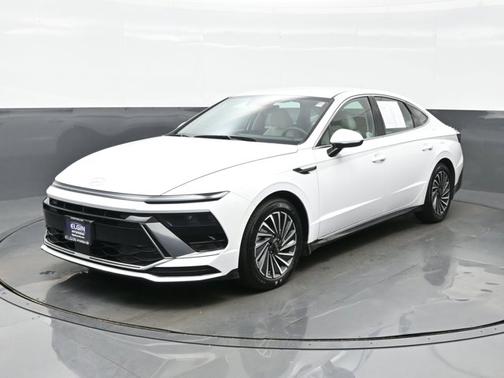 2025 Hyundai SONATA Hybrid SEL