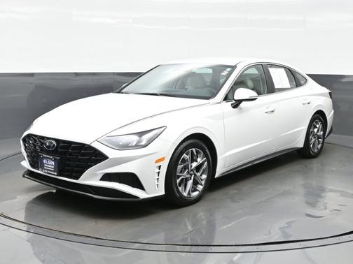 2022 Hyundai SONATA SEL