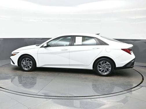 2025 Hyundai ELANTRA HEV Blue