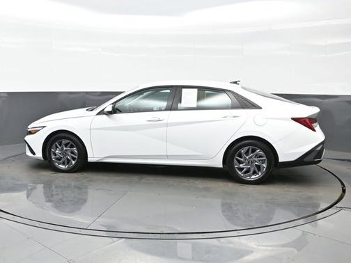 2025 Hyundai ELANTRA HEV Blue