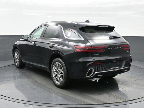 Vik Black 2025 Genesis GV70 2.5T