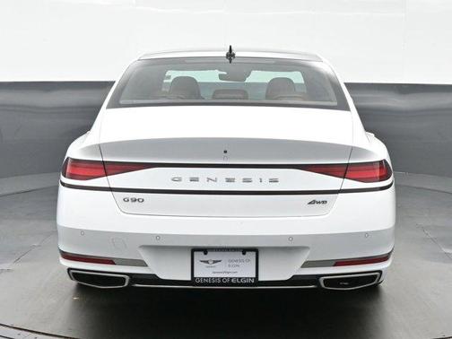 Uyuni White 2023 Genesis G90 3.5T e-SC