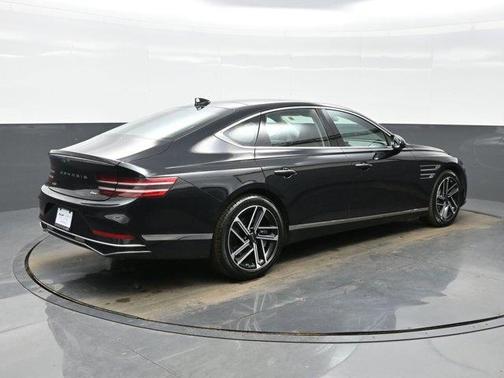 2026 Genesis G80 2.5T Advanced