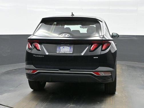 2022 Hyundai TUCSON SE