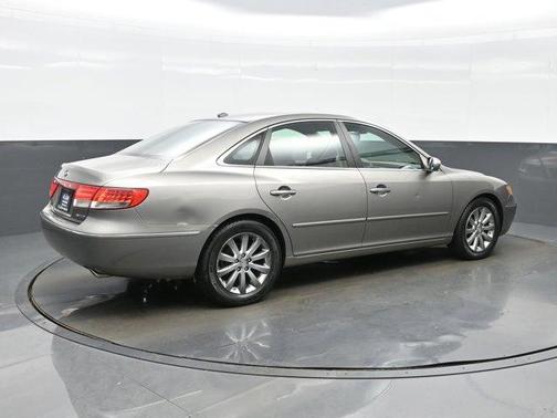 Smoky Gray Pearl Mica 2009 Hyundai Azera Limited