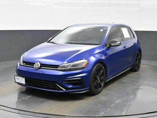 2018 Volkswagen Golf R 2.0T w/DCC & Navigation