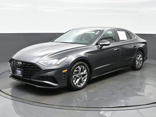 2022 Hyundai SONATA SEL