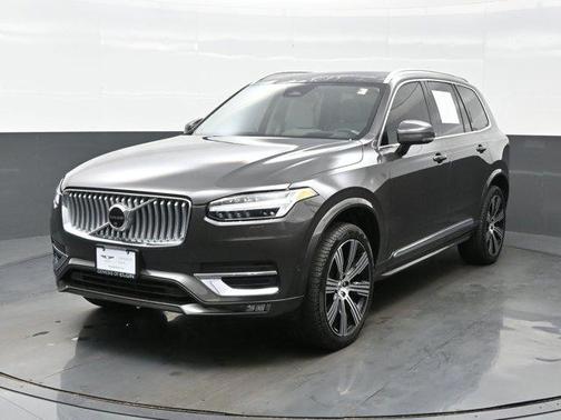 2025 Volvo XC90 B6 Ultra