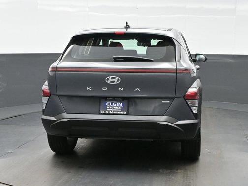Gray Pearl 2025 Hyundai KONA SE