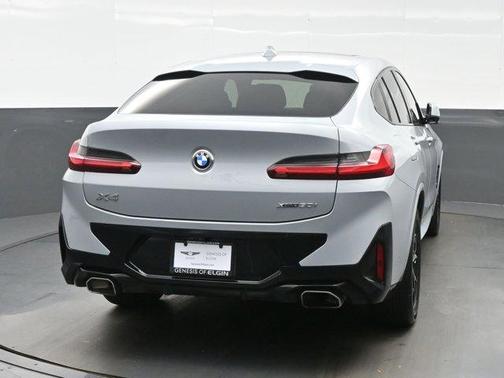 Gray Metallic 2022 BMW X4 xDrive30i