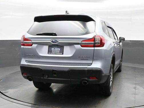 Ice Silver Metallic 2020 Subaru Ascent Limited 8-Passenger