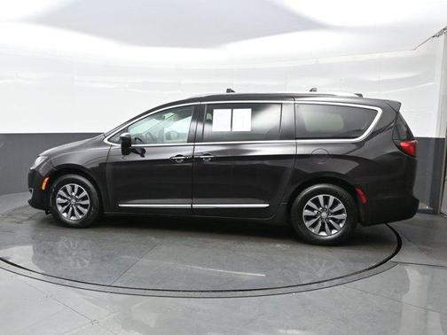 2019 Chrysler Pacifica Touring-L Plus
