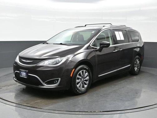 2019 Chrysler Pacifica Touring-L Plus