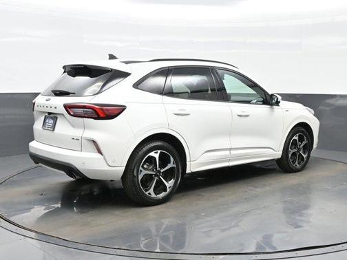 Star White 2023 Ford Escape ST-Line Elite