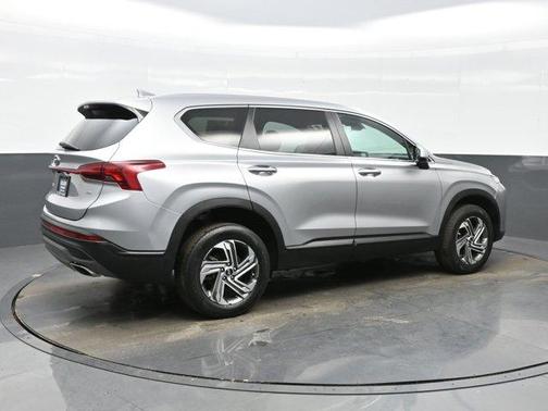 2021 Hyundai SANTA FE SE
