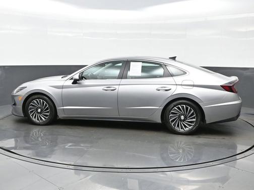 2021 Hyundai SONATA Hybrid Limited