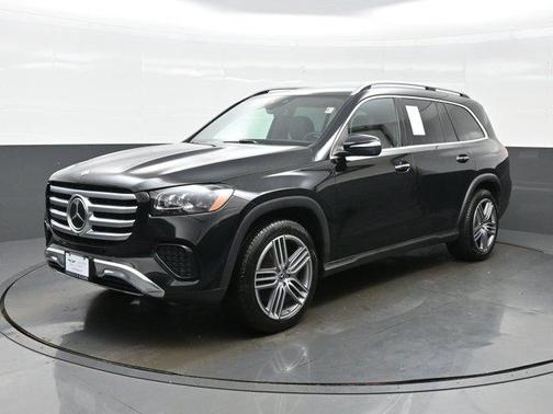 2025 Mercedes-Benz GLS 450 4MATIC