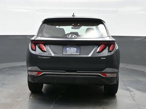 2022 Hyundai TUCSON SE