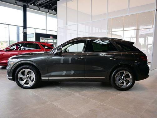 Makalu Gray 2026 Genesis GV70 2.5T