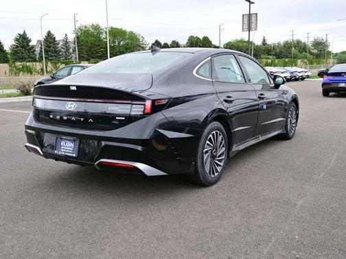 Black 2025 Hyundai SONATA Hybrid SEL