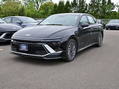 Black 2025 Hyundai SONATA Hybrid SEL