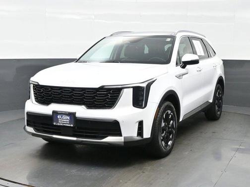 Glacial White Pearl 2024 Kia Sorento S
