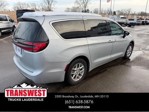 2024 Chrysler Pacifica TOURING L