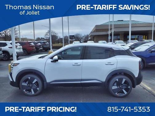 2025 Nissan Kicks SR