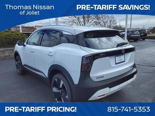 2025 Nissan Kicks SR
