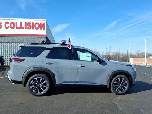 2026 Nissan Pathfinder Platinum