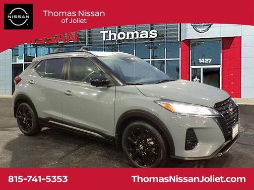 2023 Nissan Kicks SR