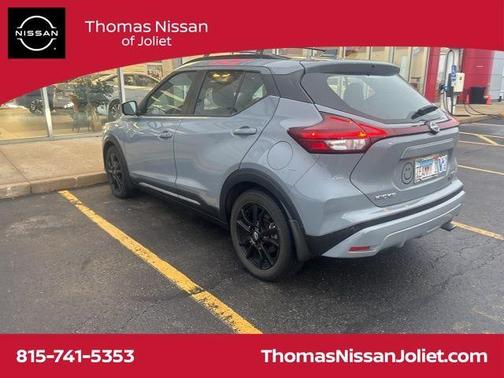 2023 Nissan Kicks SR