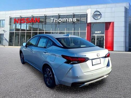Brilliant Silver Metallic 2025 Nissan Versa 1.6 SV