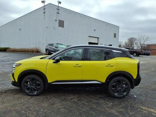 2026 Nissan Kicks SR