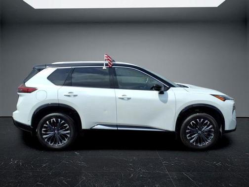 White / Black 2026 Nissan Rogue Platinum
