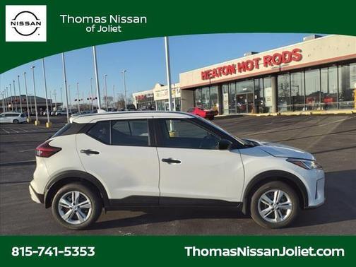2025 Nissan Kicks S