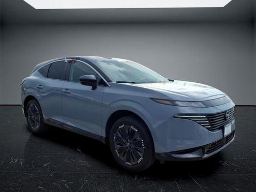 Boulder Gray 2026 Nissan Murano Platinum
