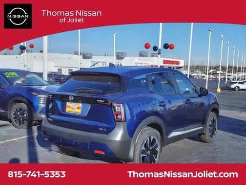 2025 Nissan Kicks SV