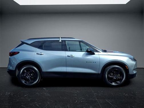 Sterling Gray Metallic 2024 Chevrolet Blazer LT