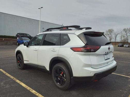 2025 Nissan Rogue Rock Creek