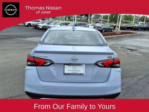 2025 Nissan Versa 1.6 SR