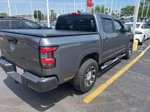 Gun Metallic 2022 Nissan Frontier S