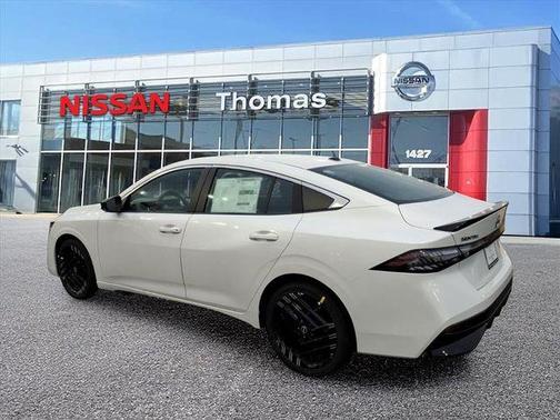 Aspen White 2026 Nissan Sentra SR